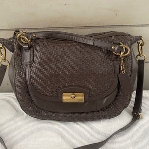 Dark brown leather Coach bag with brass hardware/crossbody strap